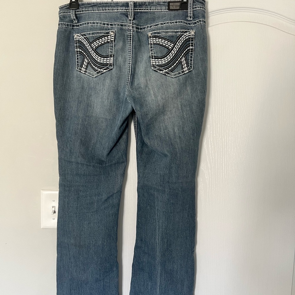Earl Jeans | boot cut jeans - 10 - Picture 3 of 8